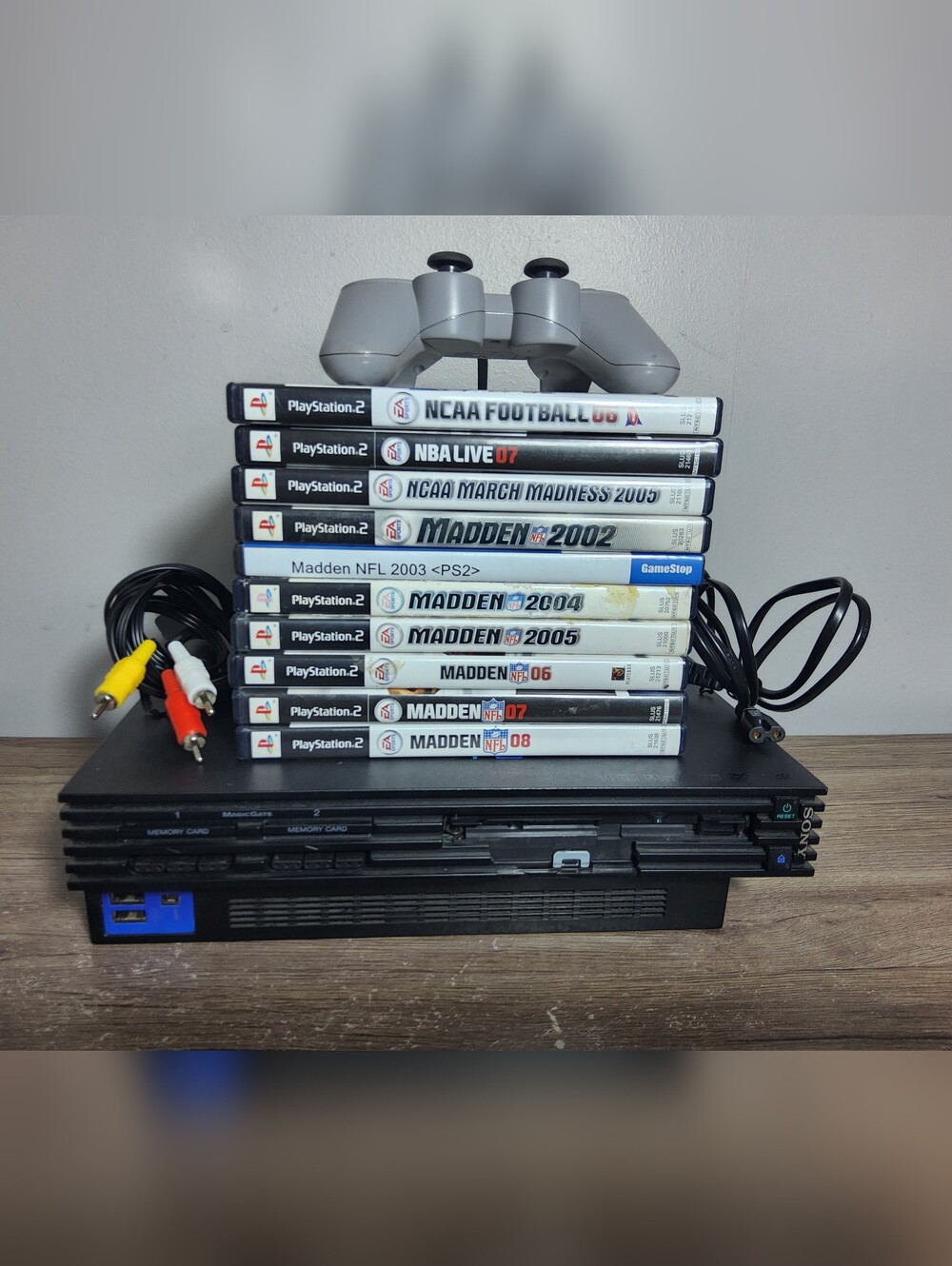 Sony PlayStation 2 PS2 Fat Console Bundle SCPH-35001